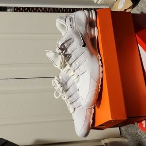 Nike Shox White Size 13